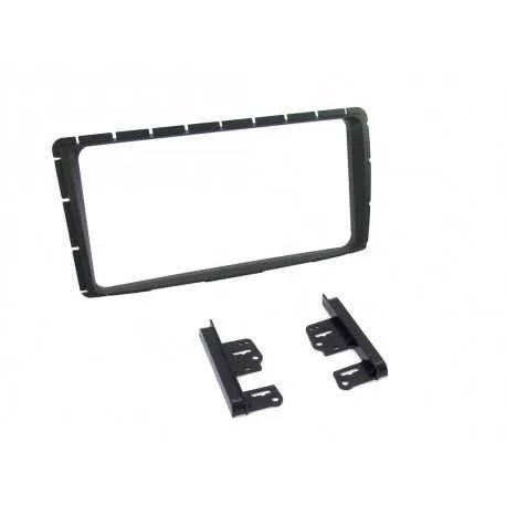 2DIN redukce pro Toyota Hilux 2012-2015 2DIN redukce pro Toyota Hilux 2012-2015