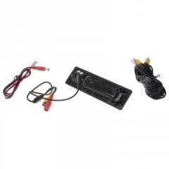Kamera formát PAL do vozu BMW 5 2011-12, 3, 4, x3 2010- v madle kufru
